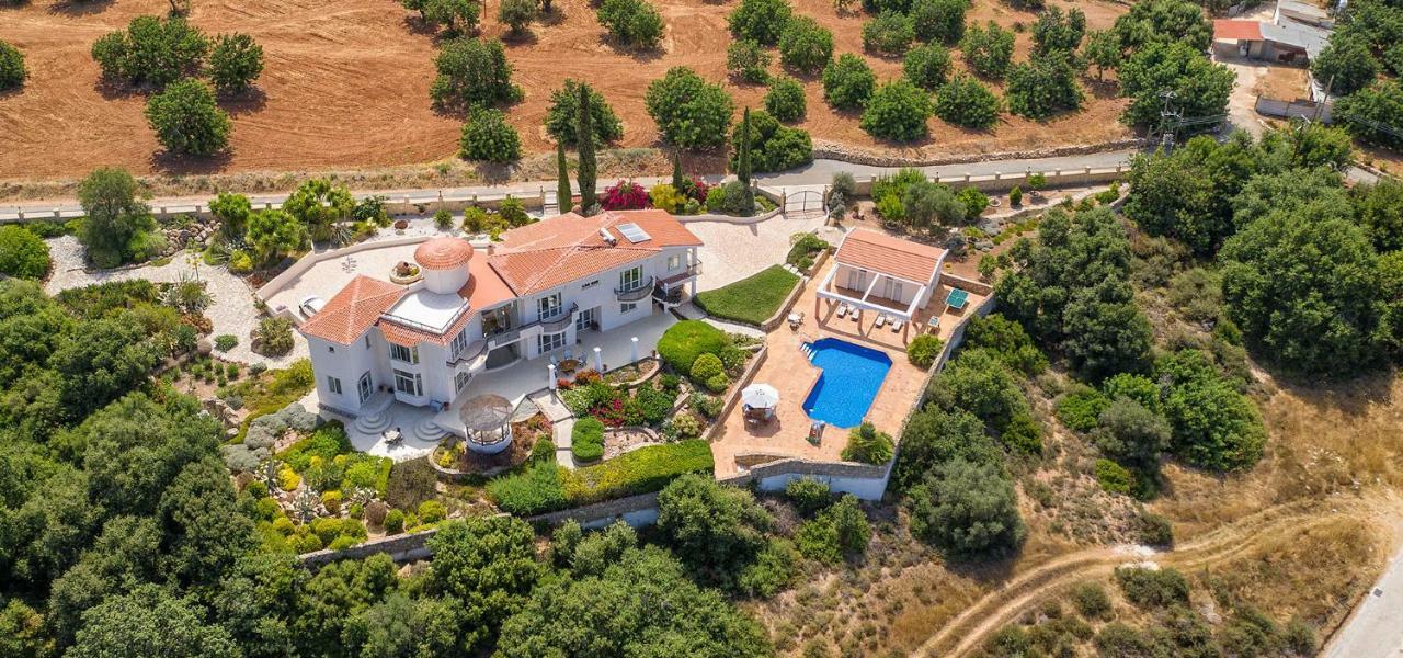 Victorias Villa *